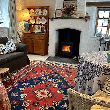 Cosy Boathouse Cottage By The Sea With Log Burner Bucks Mills Kültér fotó